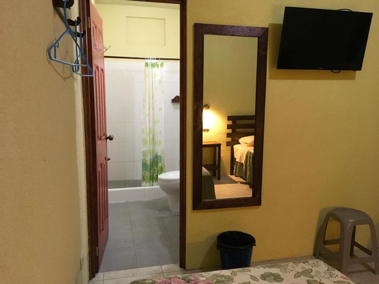 Casa Josefa Hotel Santiago Atitlán Buitenkant foto